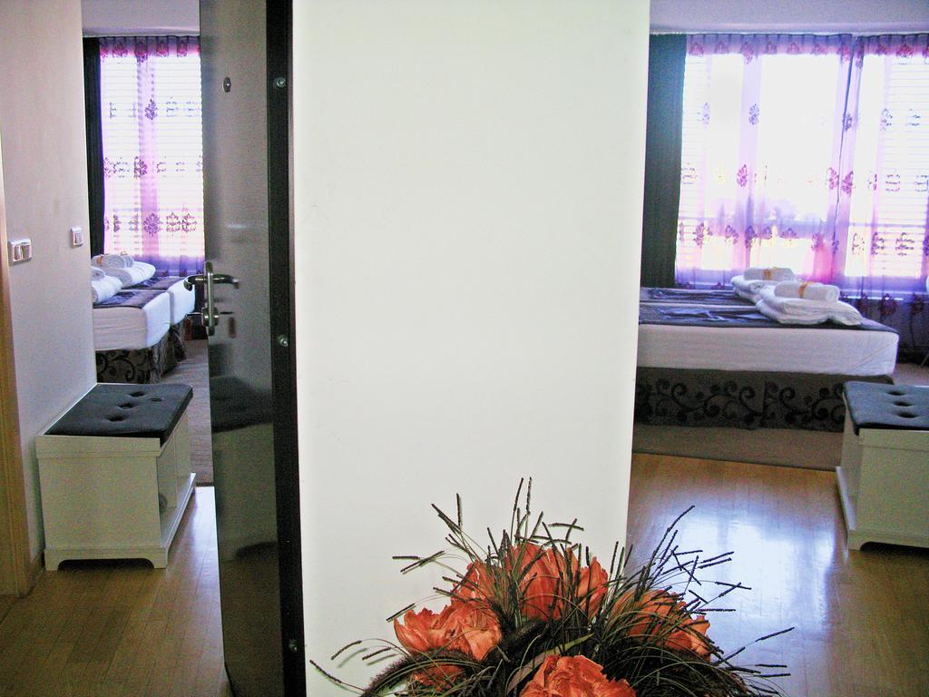Belle Apartments-Elegance Apartments Belgrado Esterno foto